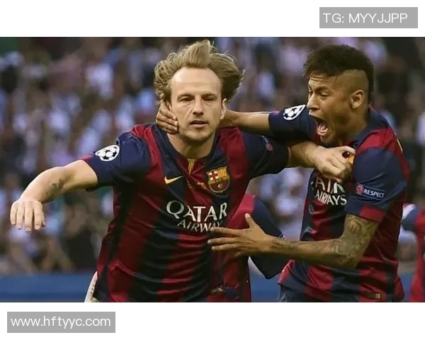 足球球星一天的饮食揭秘如何保持巅峰状态与赛场表现 足球球星一天的饮食揭秘如何保持巅峰状态与赛场表现