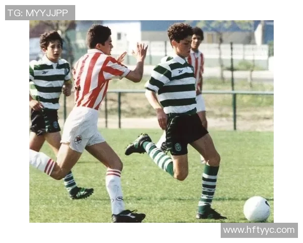 足球巨星从少年时代到巅峰的成长历程,回顾他们的童年集锦与激情瞬间